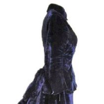 Velvet walking dress, side