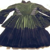 Green Velvet Day Outfit , Jacket back detail