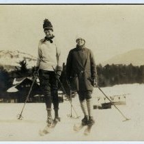 03.21 Pecketts, Marjorie Lyon and guide, 1926
