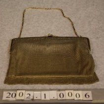2002.1.0006 Mesh Purse
