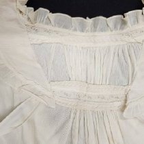 2020.4.0002 Hamilton Christening Front Bodice Detail