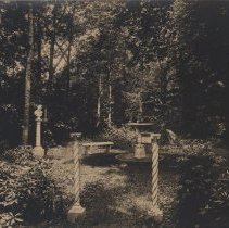 1976.1.a019.01.12 Bosquet Pillars Stone Bench