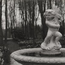 1976.1.a019.01.08 Bosquet Close Up Statue Fountain Summer House