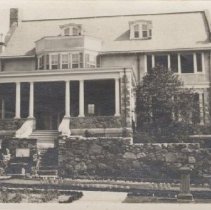 1976.1.a021.01.10 North Garden North End Of House