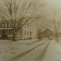 Unidentified house and barn, Harford County, MD