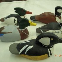 Wooden handcarved decoy ducks (5)
