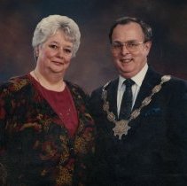 Bill and Rowena Ramsden