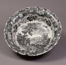 Benjamin Franklin Porcelain Center Bowl