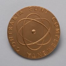 Niels Bohr International Gold Medal Award - reverse