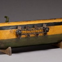 Model of Paddle-Driven Boat