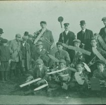 A1997.37.10 Lantern slide (cropped)