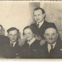 Zbaszyn Wedding 1938 Max & Rosi Schliesser  R Zemet lft Cantor Cysner rear