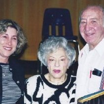 l-r: Jan Scism, Livia Kraneberg, Leon Reichel , 4/2001