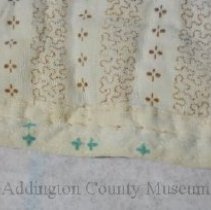 Trim around edge of quilt