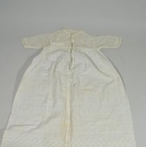 2015.38.02 Back Of Gown