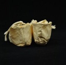 2015.38.03 Back Of Booties