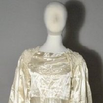 2018.07.02.01 Front Of Dress