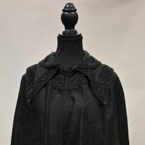 1984.13.02 - Front Of Cape