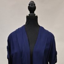 73.c190b - Front Of Coat