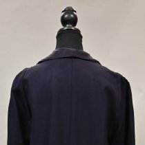 73.c190c - Back Of Coat