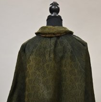 1978.c39.01 - Back Of Cape