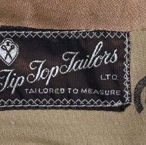 1979.c56.05 - Tag 1 Close Up