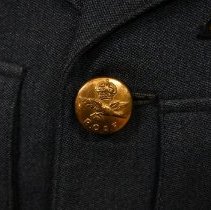 1984.18.01.01 - Close Up On Button