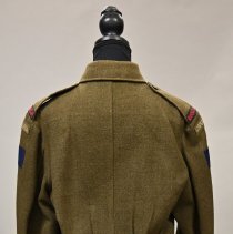 1996.02.01.01 - Back Of Jacket