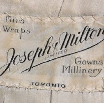 68.c76 - Tag Close Up