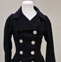 70.c34 - Front Of Coat