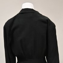 974.c40 - Back Of Dress