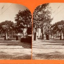 Middle Street Return of the Sons & Daughters Decorations