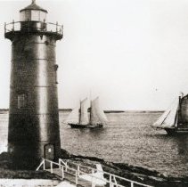 Fort Point Light