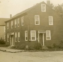 Apartment House on Washington & Newton