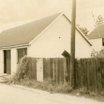 Garage on Newton Avenue