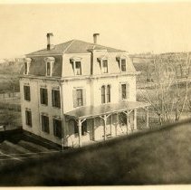 Charles M. Laighton House