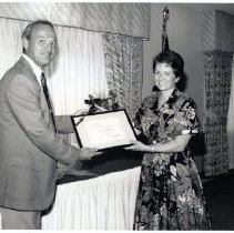 Dr. Robert E. Wolter Scholarship Award