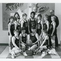 Hires Boys Basketball Team