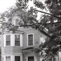 Highland Street -- Richards-Lincoln Avenue Survey