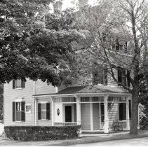 Highland Street -- Richards-Lincoln Avenue Survey