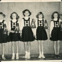 Haven School Ceerleaders, 1951