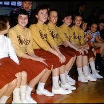 Haven School Cheerleaders, 1956