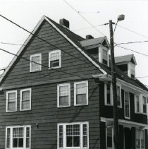 20 Chapel Street--Portsmouth Historic District Survey