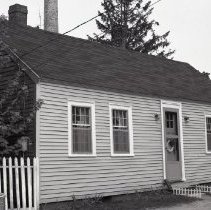 18 Mount Vernon Street, Portsmouth Historic District Survey