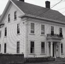 308 Pleasant Street, Portsmouth Historic District Survey