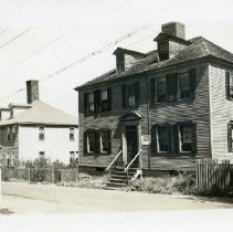 Captain Thomas Shaw House