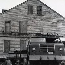 Relocating the Wentworth-Winebaum House