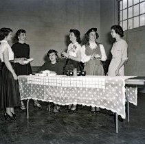 "Anniversary Tea" in North Hampton