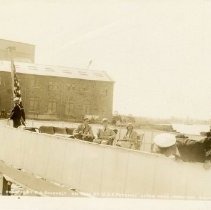 FDR Visits the Navy Yard