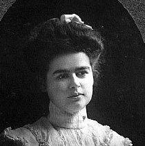 PHOTOGRAPH, MARY ALLIE GRAVES, MEMBER OF HIGH SCHOOL CLASS OF 1901